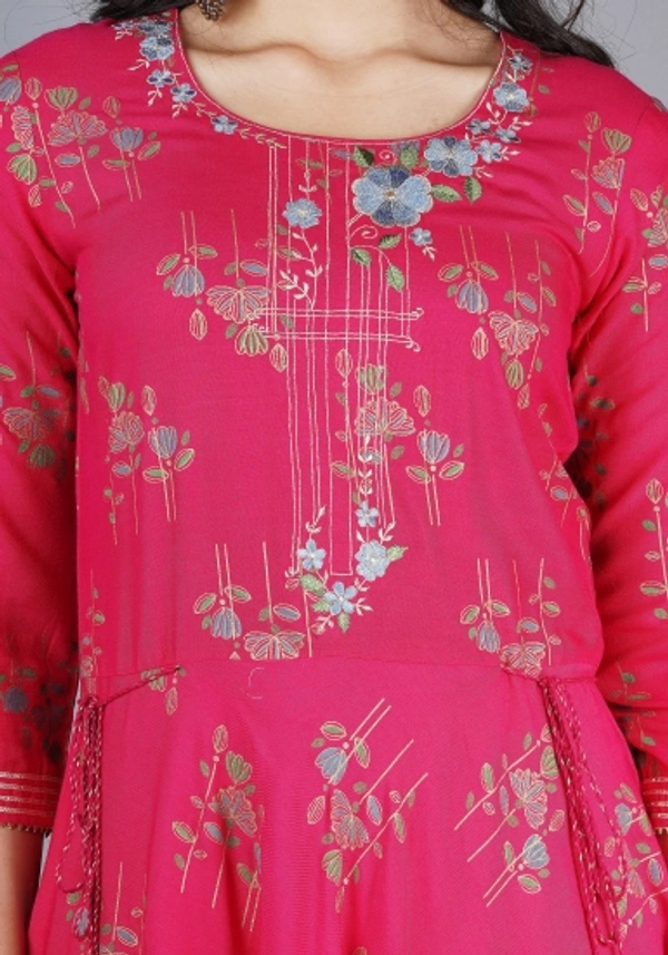SUKTI Women Kurta and Dupatta Set - Pink, L