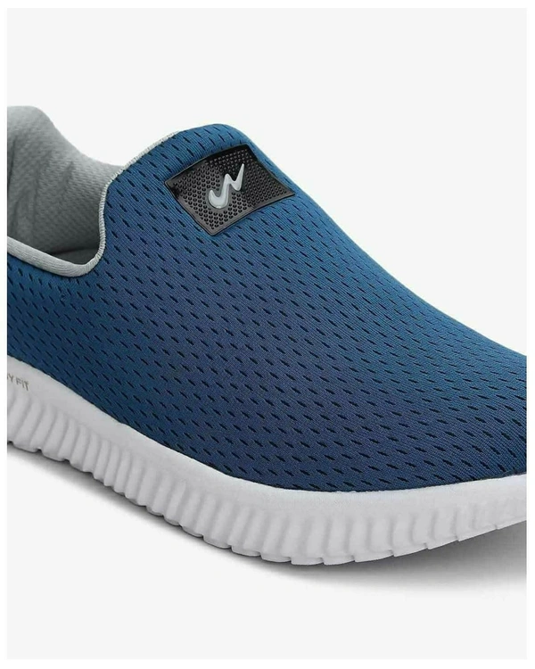 Campus Textured Low-Top Slip-on shoes - 7, Blue