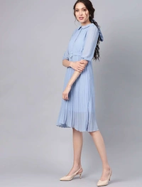 Sassafras BLUE PETERPAN PLEATED BELTED MIDI DRESS - XS, BLUE