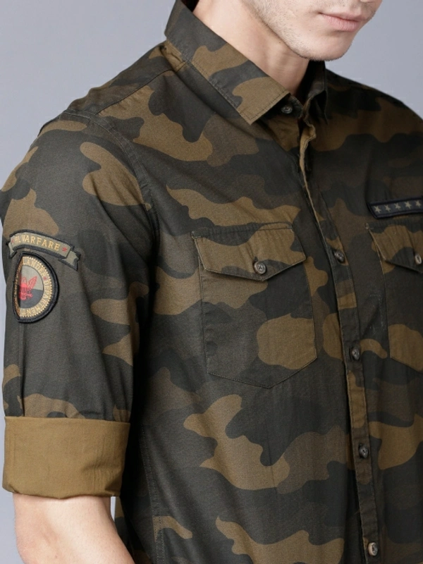 Highlander Men Military Camouflage Casual Green Shirt - S, Green 💚