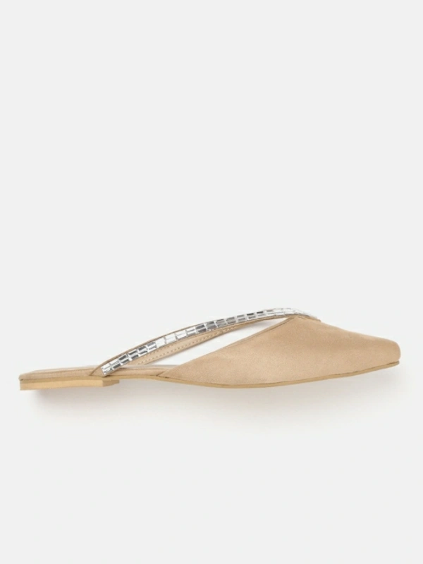 Dressberry Women Beige Flats - Beige, 3