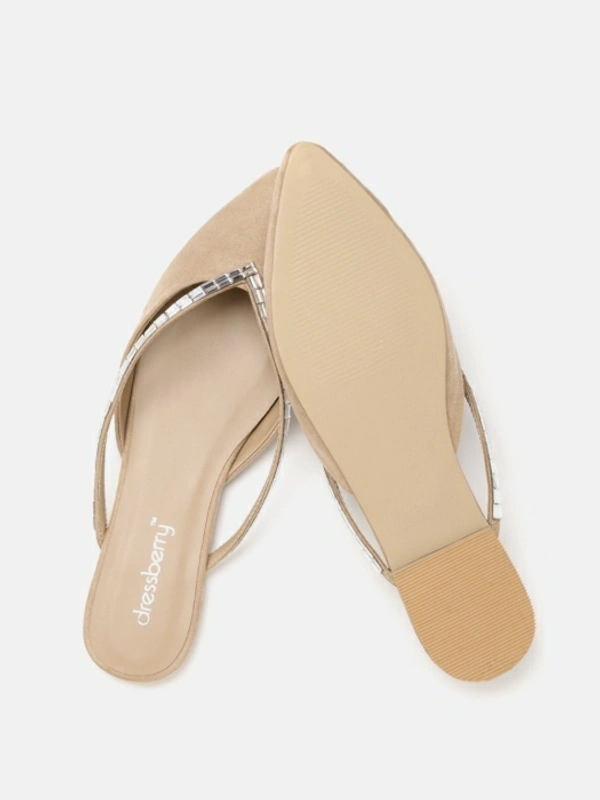 Dressberry Women Beige Flats - Beige, 3