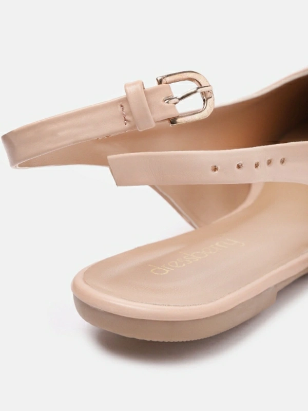 Dressberry Women Pink Flats - Pink, 5