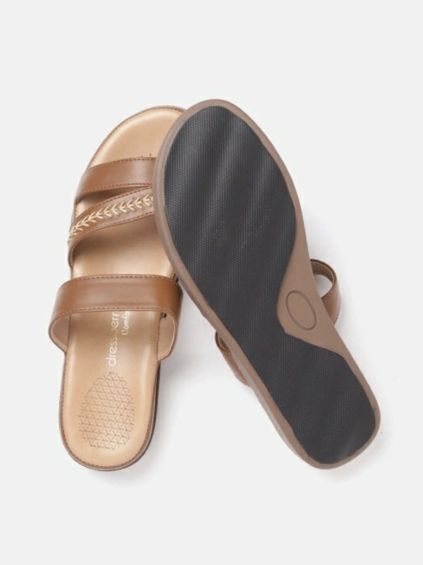 Dressberry Women Gold Flats - Gold 🪙, 7