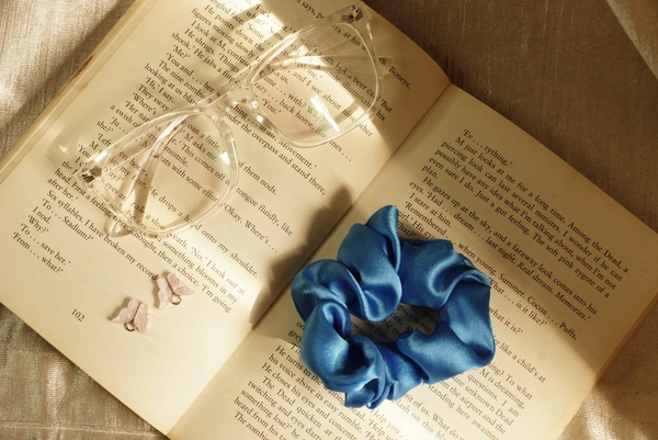 Blue Ivy Satin Scrunchies  - blue, M