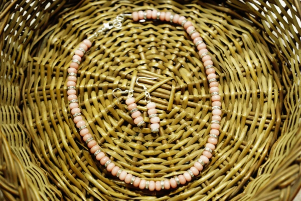 Semi Precious Pink Jade Stone Necklace Set - pink