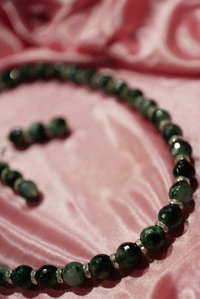 White Green Mixed Jade Stone Semi Precious Stone Necklace Set 