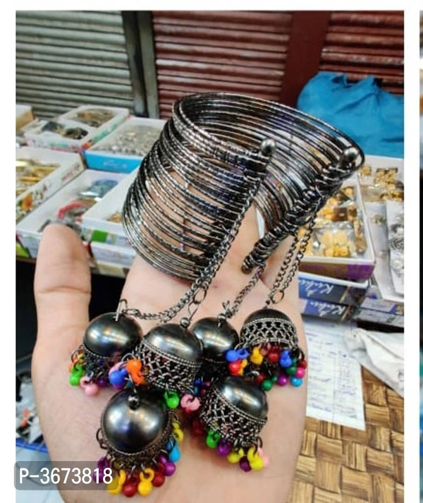 Bangle  - Black colour, Free size