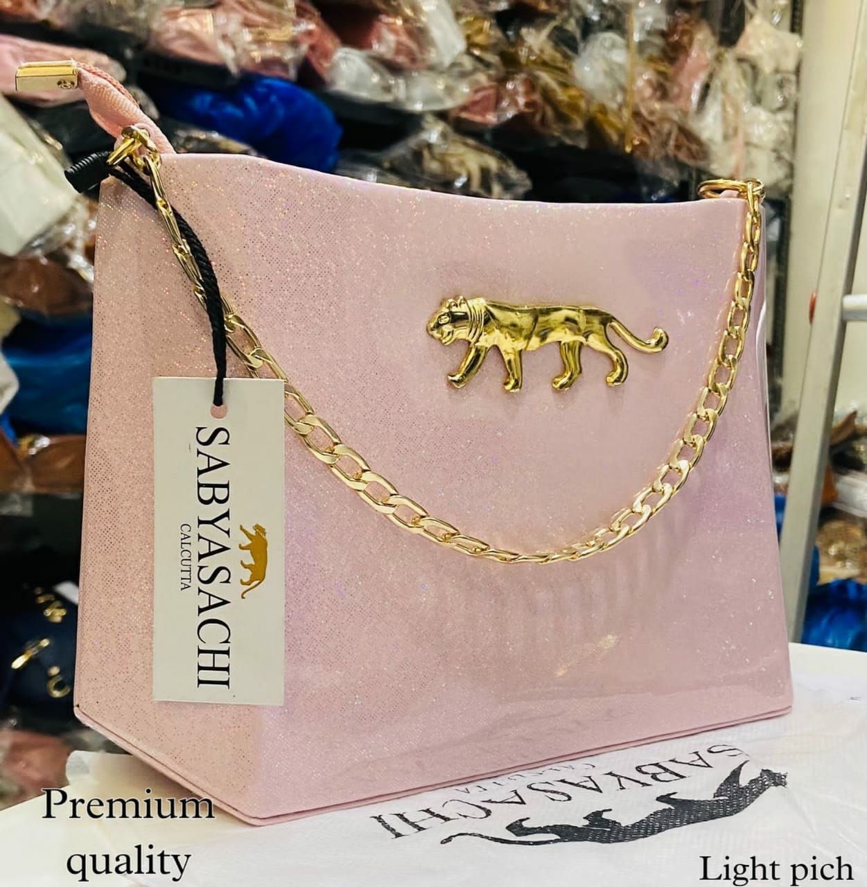 Red Lips Jelly Bags Sexy Lip Shaped Jelly Purses And Handbags For Girls  Women Handbags at Rs 583/unit | Women Hand Bags in Gurgaon | ID: 25410682473