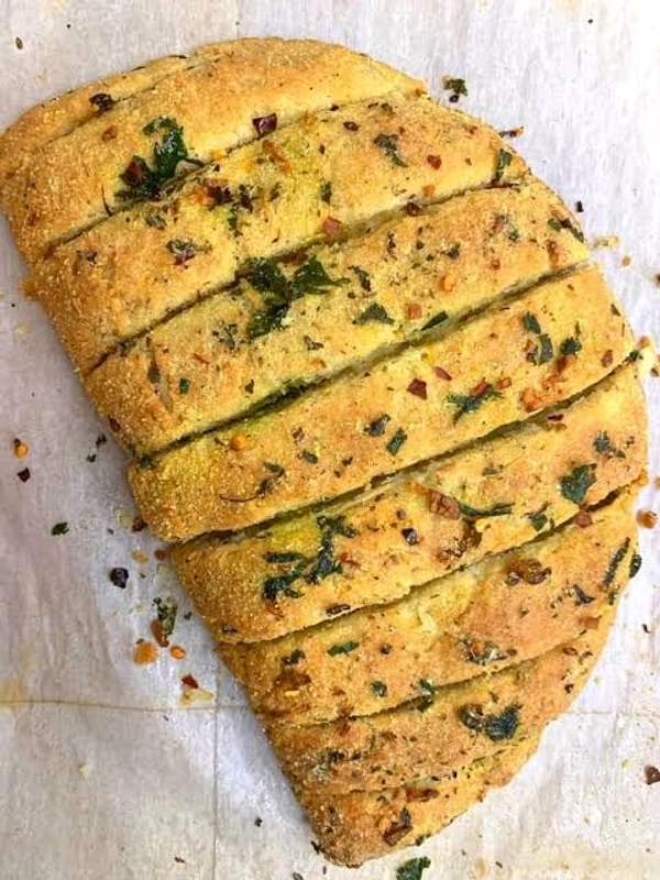 Paneer Tikka Stuffed Garlic Bread