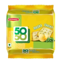 Britannia 50-50 Maska Chaska Biscuits - 105 Gm