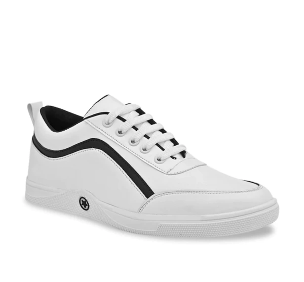 Sneakers - UK 6, Black