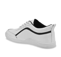 Sneakers - UK 11, Black