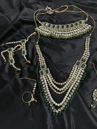 Stone n Peals Brass Jewel Set