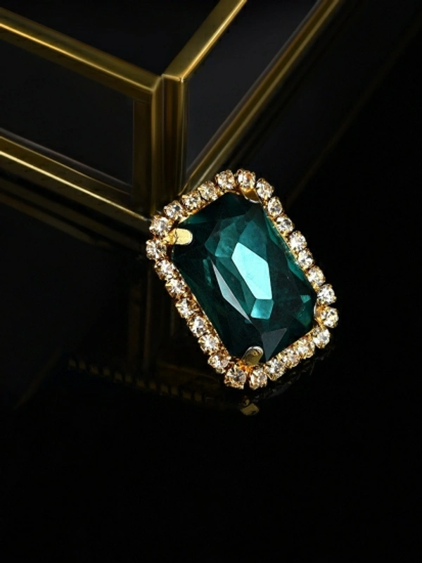 ZAVERI Pearls