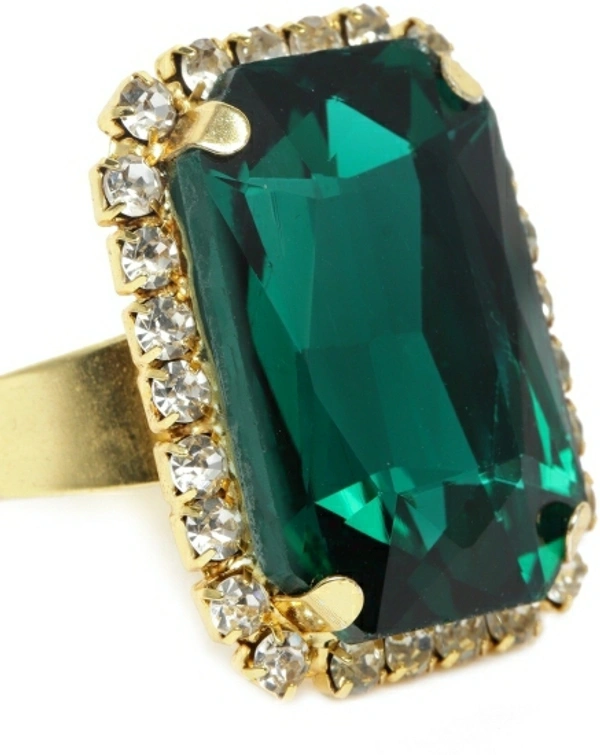 ZAVERI Pearls