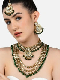 ZAVERI Pearls