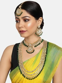 ZAVERI Pearls
