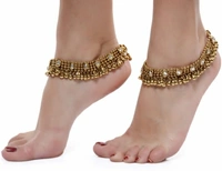 Shining Diva Antique Look Kundan Pair Alloy Anklet
