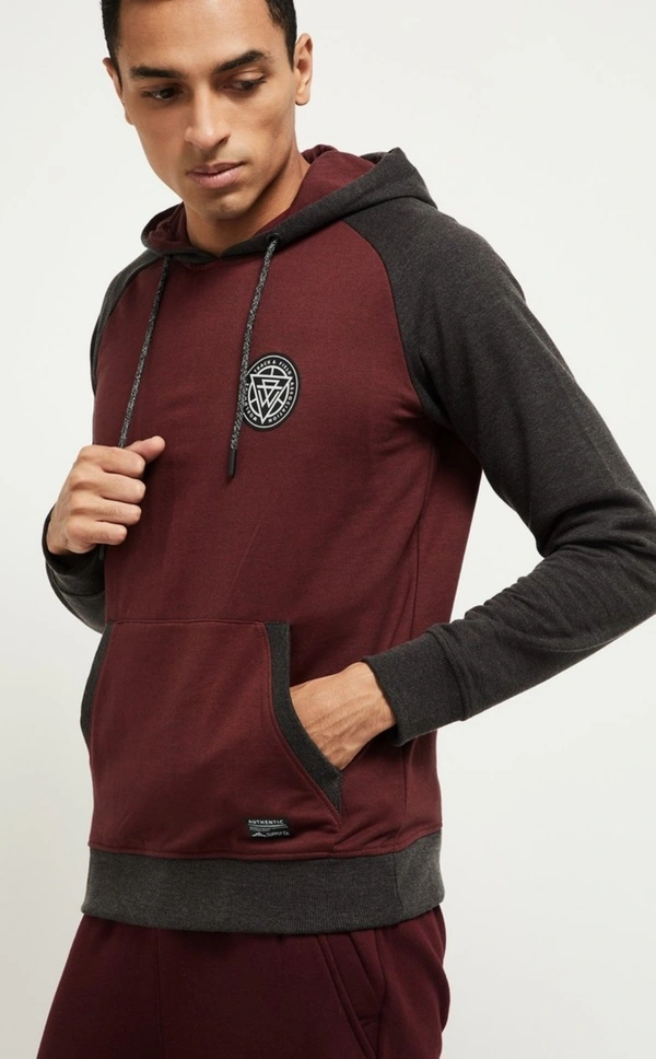 Beckon Hooded Sweatshirt - S