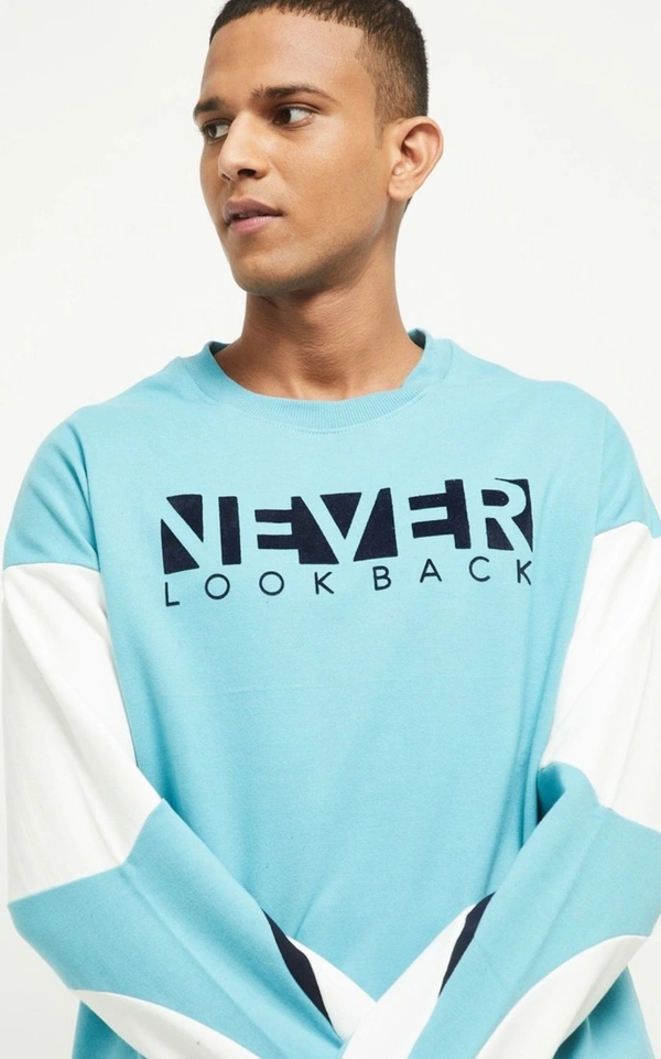 Beckon Relaxed Fit Sweatshirt - M