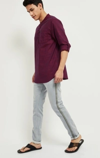Beckon Textured Short Kurta - Red - S