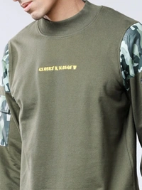 Beckon Camouflage Sweatshirt - M