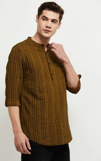Striped Short Kurta - M