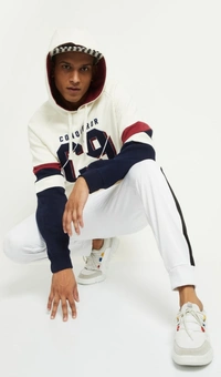 Hooded Sweatshirt - XL