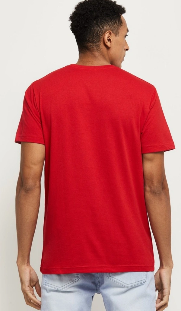 Printed T-shirt- Red - L