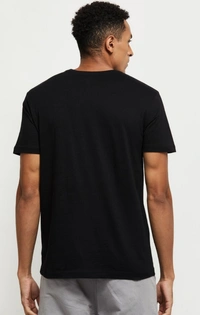 Printed T-shirt- Black - L