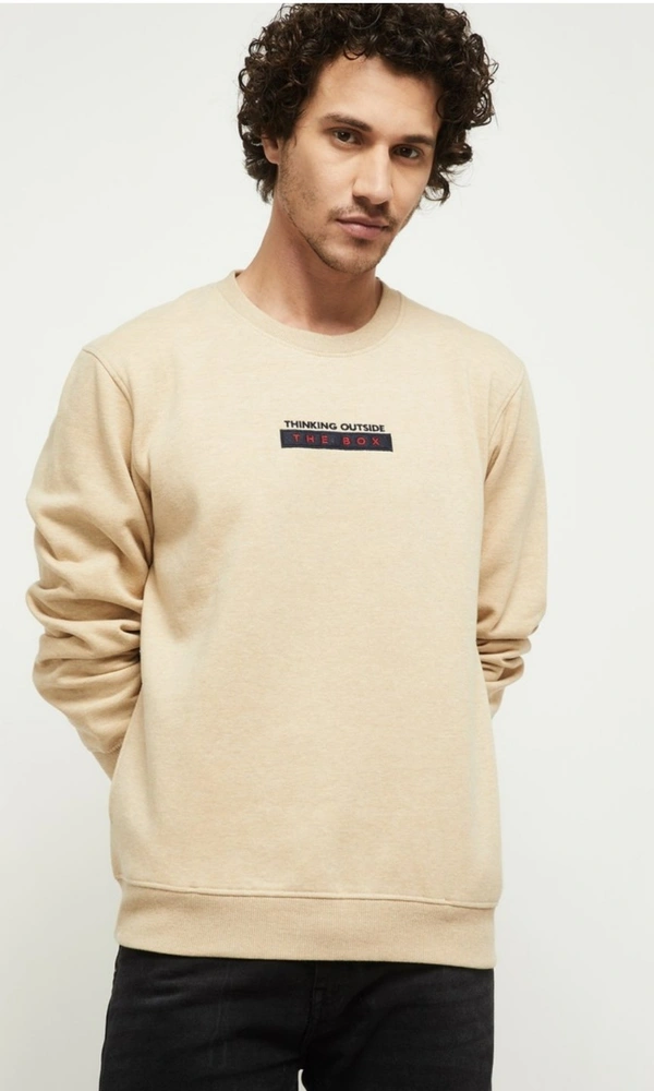Sweatshirt- Cream  - M