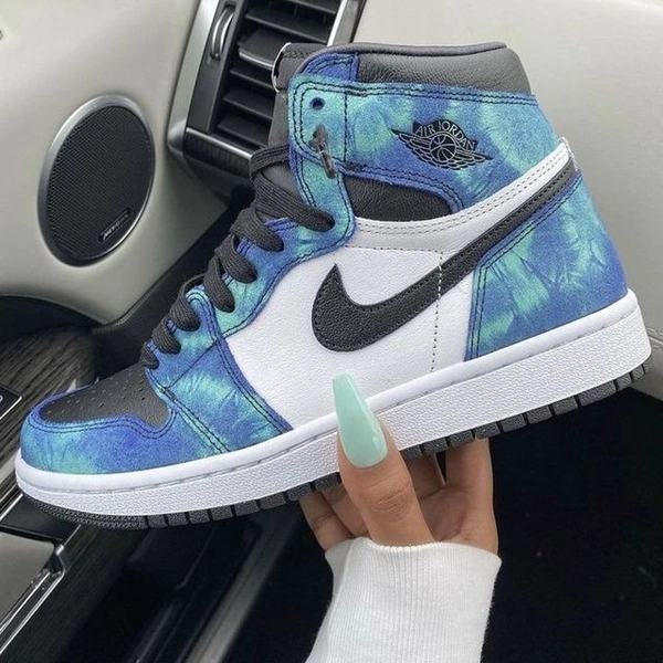 Air Jordan One  - UK 8