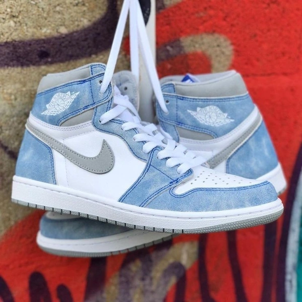 Air Jordan One  - UK 9