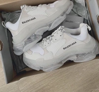 Balenciaga - W - UK 6