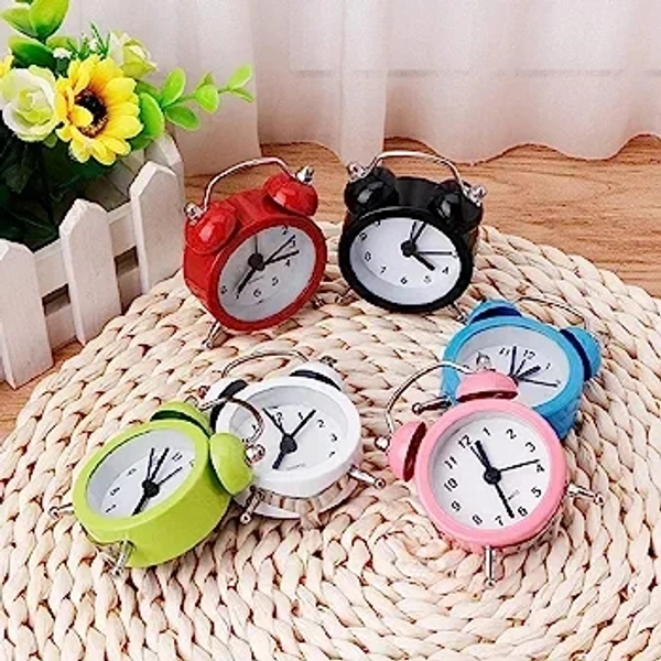 CLOCK TIN TIN SMALL 