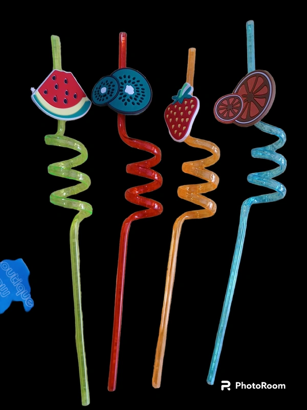 FANCY STRAWS