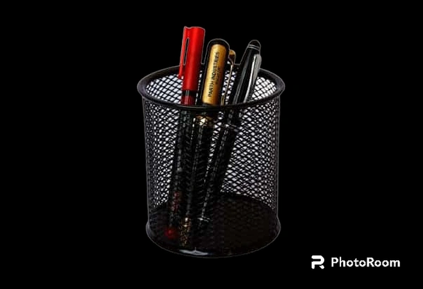 ROUND JALI PEN STAND  - Black
