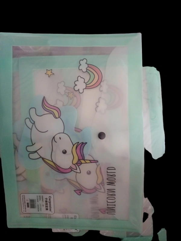 UNICORN  BUTTON FOLDER 