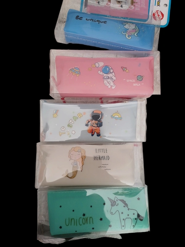 SILCON  POUCH  MIX PRINTED 