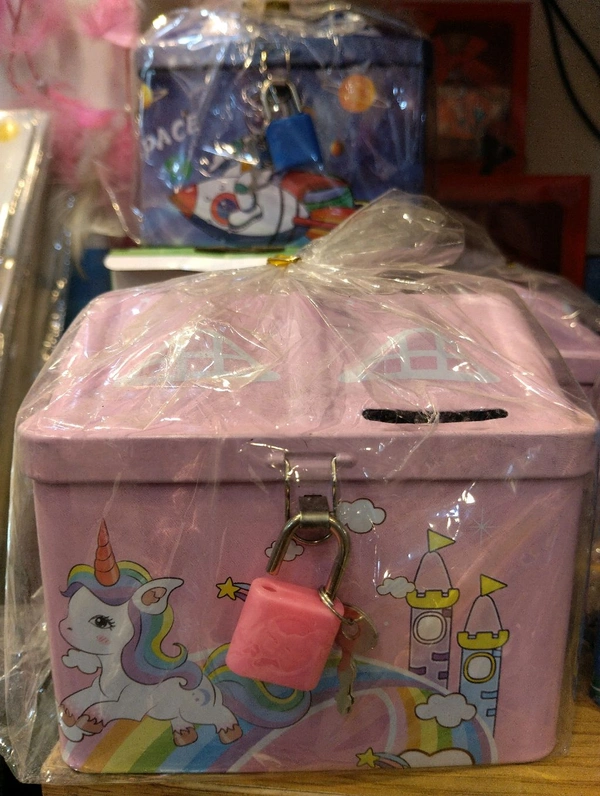 UNICORN MONEY BANK 