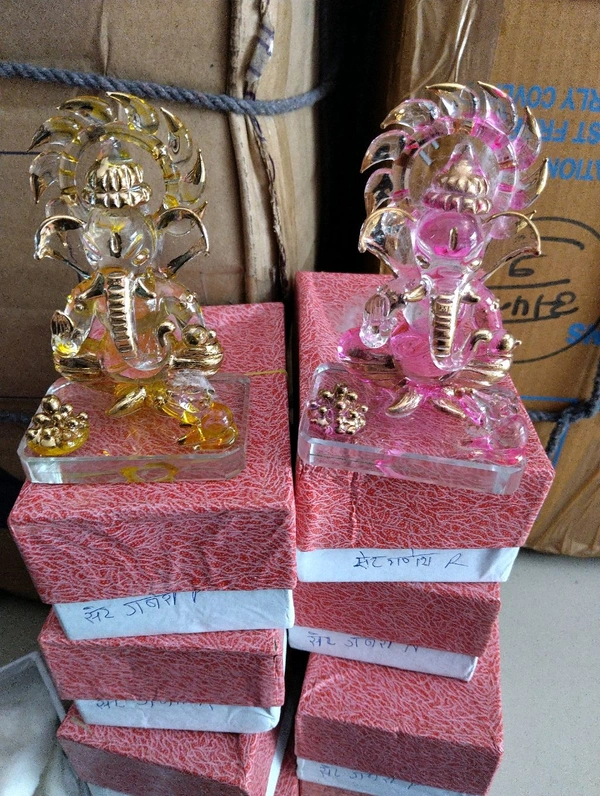 Glass  Gold Ghanesh Ji M2