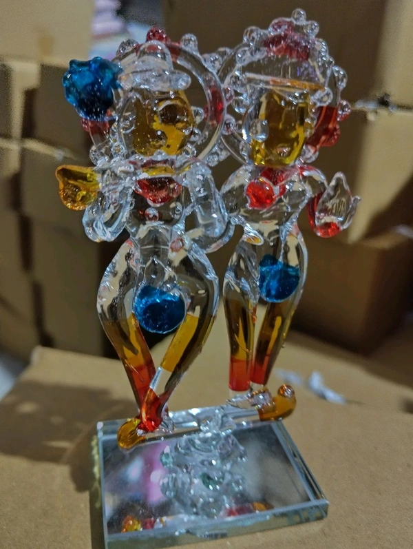 GLASS RADHA KRISHNA P18