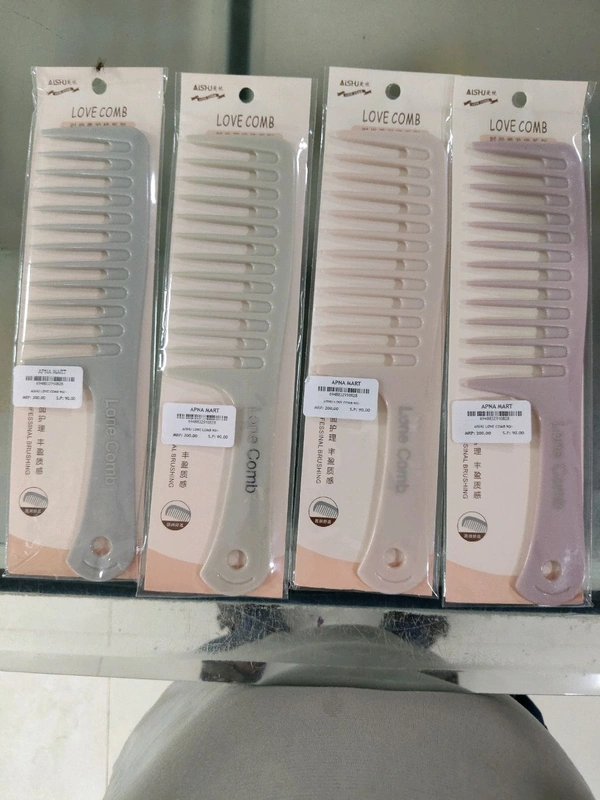 LOVE COMB  015