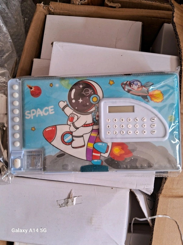 Calculator Geometry Box Big 9 Button 