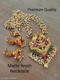 Elite Beautiful Temple Jewellery SetsBase 