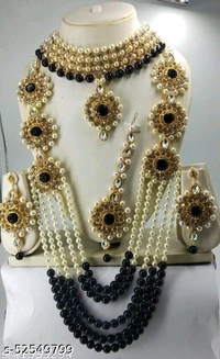 Patwa Choker Long Set With Earring Tika
