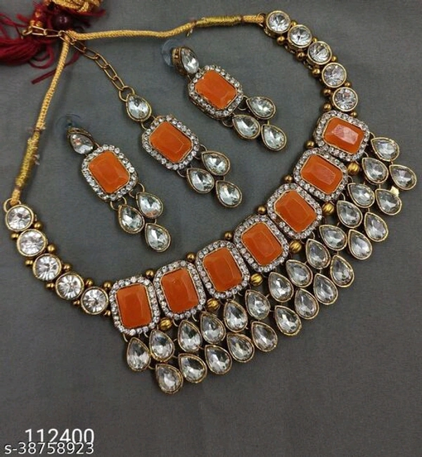 Colourful necklace