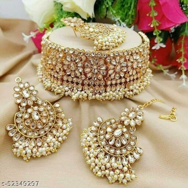 Allure Bejeweled Women Necklaces & Chains