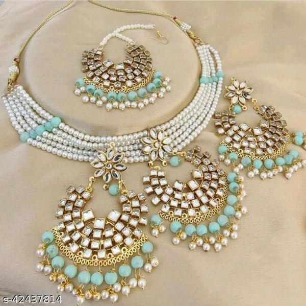 Feminine Colorful Jewellery Sets